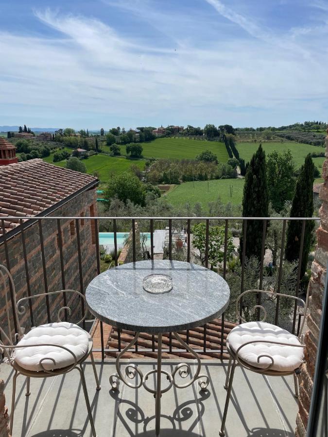 Borgo 69 Villas & Suites フォイアーノ・デッラ・キアーナ エクステリア 写真
