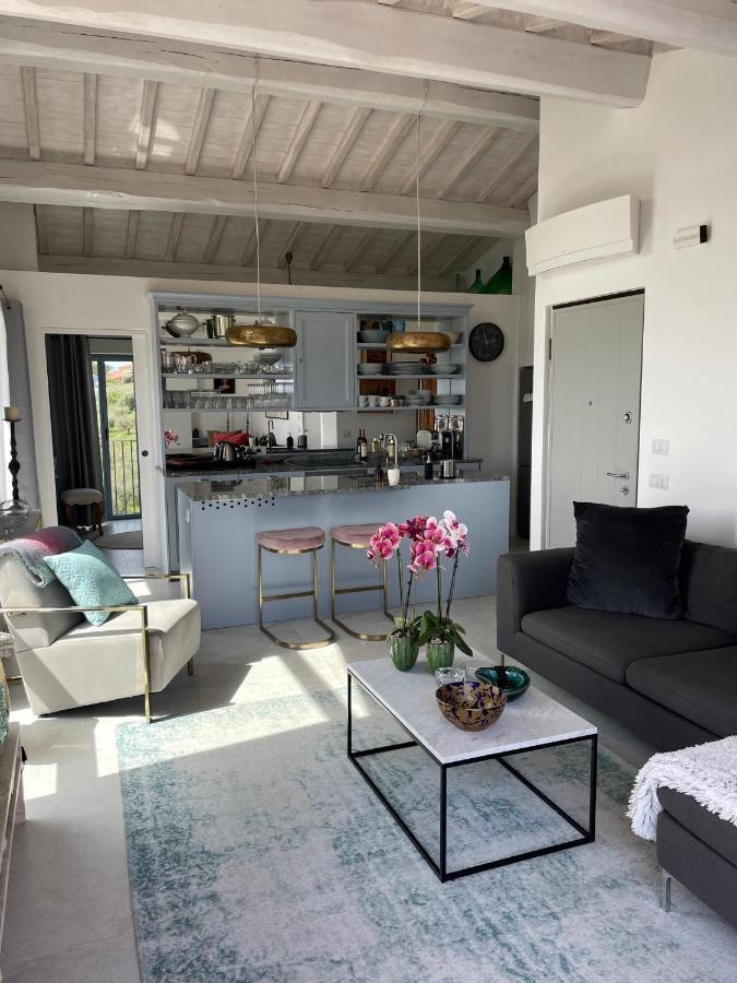 Borgo 69 Villas & Suites フォイアーノ・デッラ・キアーナ エクステリア 写真